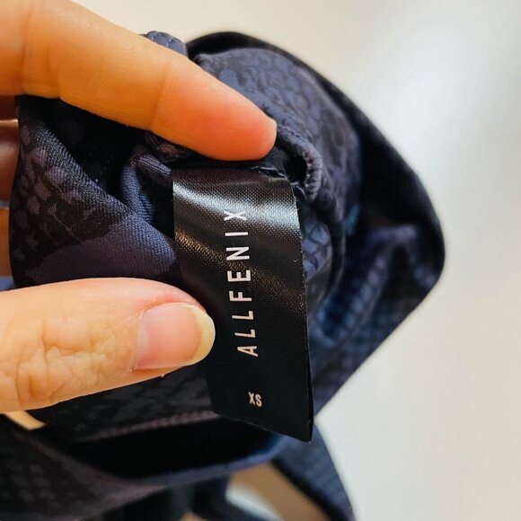 ALLFENIX Anthropologie Sports Bra Snake Skin Blue Long Line Active Gym Running - Picture 4 of 10